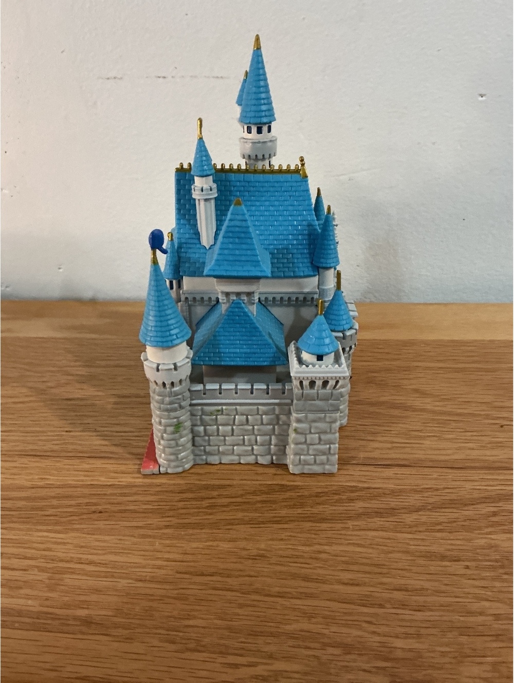 Sleeping Beauty Castle - Picture 4 of 6
